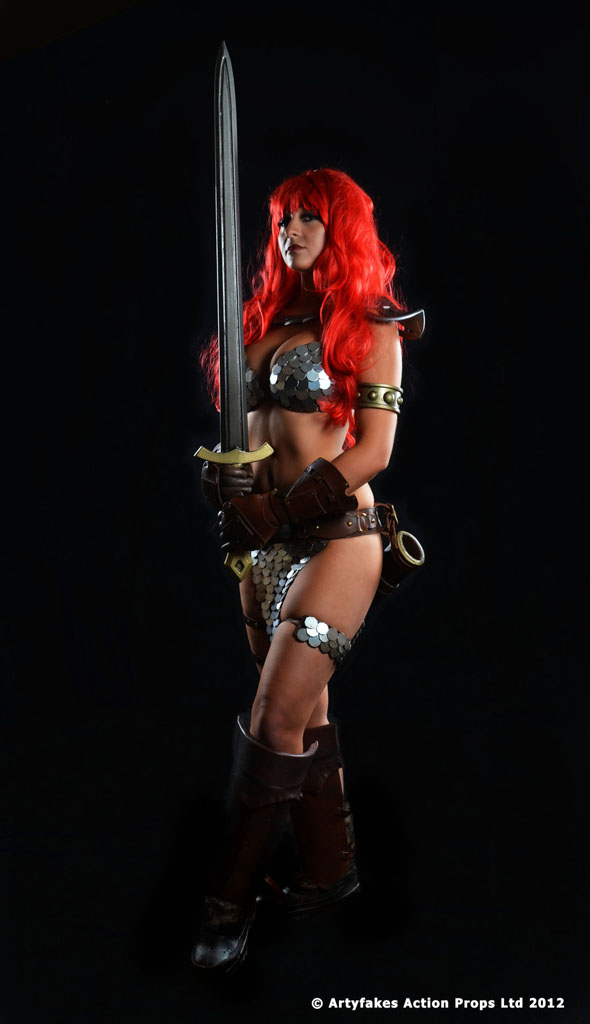 Unreal Photos of Tabitha Lyons Cosplaying Red Sonja - The Nemedian Chronicl...